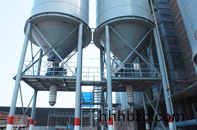  庫底無塵散裝(zhuang)機 認準中基機械